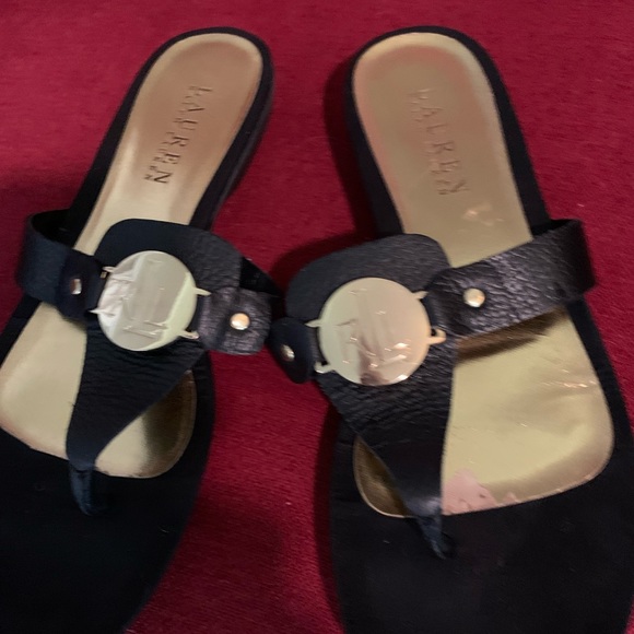 Ralph Lauren Black Thong Sandals With A 